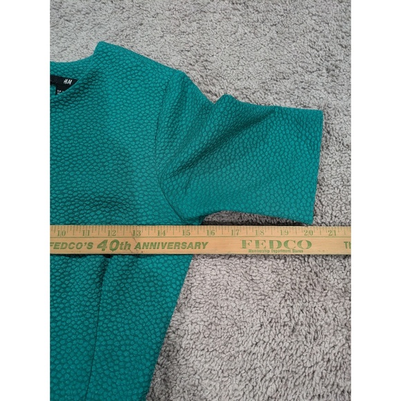 H&M Green Fit and Flare Dress with Pockets Short Sleeve Size 4 - Picture 5 of 9